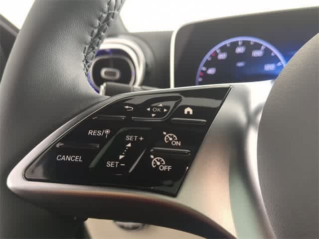 Thumbnail: 2026 Mercedes-Benz GLC - 31