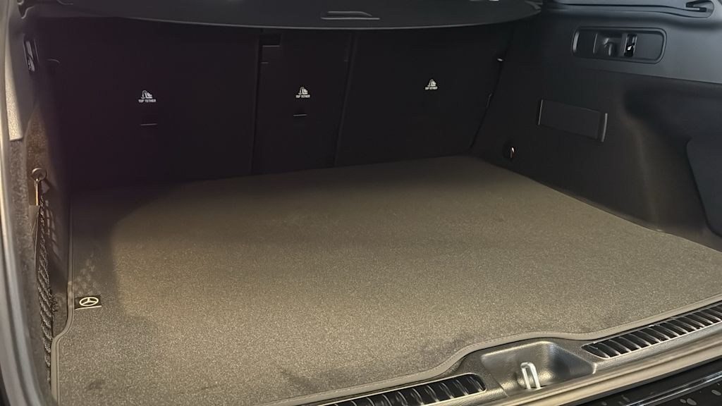 Thumbnail: 2026 Mercedes-Benz GLC - 32