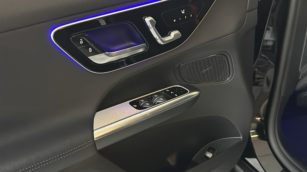 Thumbnail: 2026 Mercedes-Benz GLC - 22