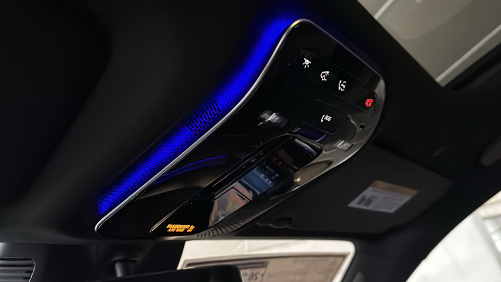 Thumbnail: 2026 Mercedes-Benz GLC - 27