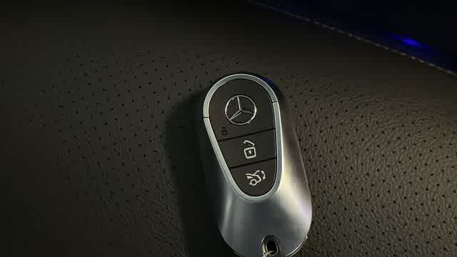 Thumbnail: 2026 Mercedes-Benz GLC - 28