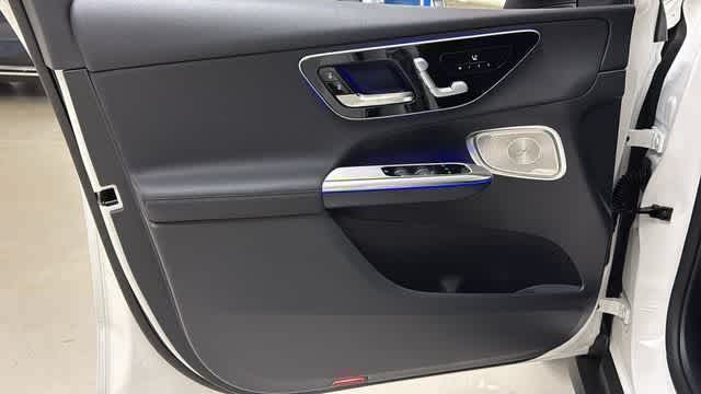 Thumbnail: 2026 Mercedes-Benz GLC - 24