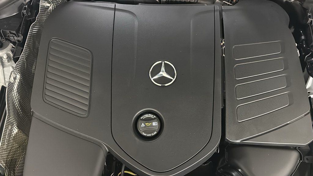 Thumbnail: 2026 Mercedes-Benz GLC - 9