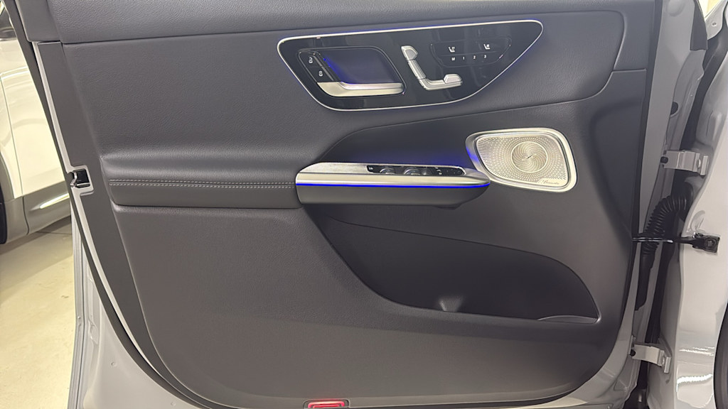 Thumbnail: 2026 Mercedes-Benz GLC - 23