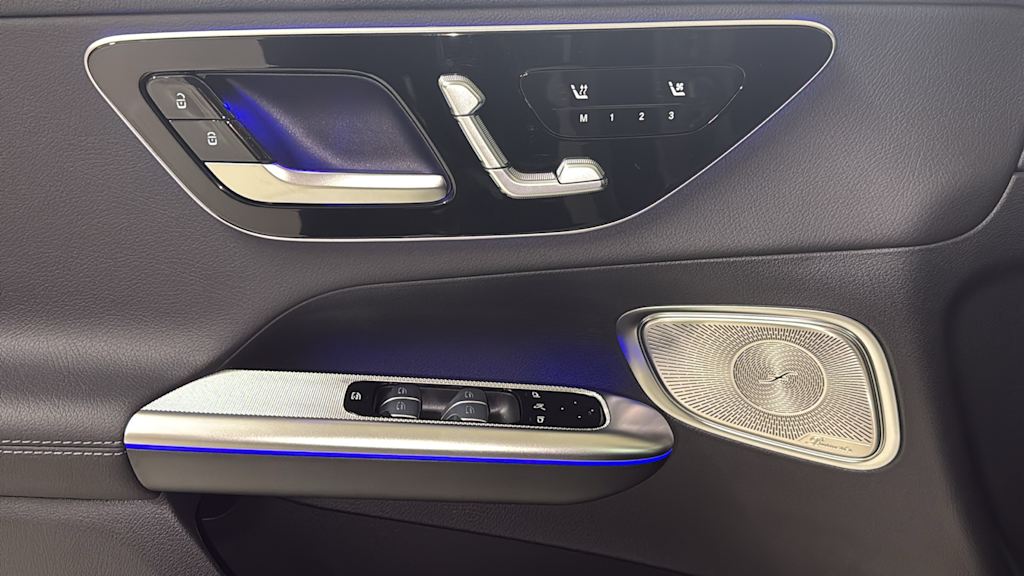 Thumbnail: 2026 Mercedes-Benz GLC - 25