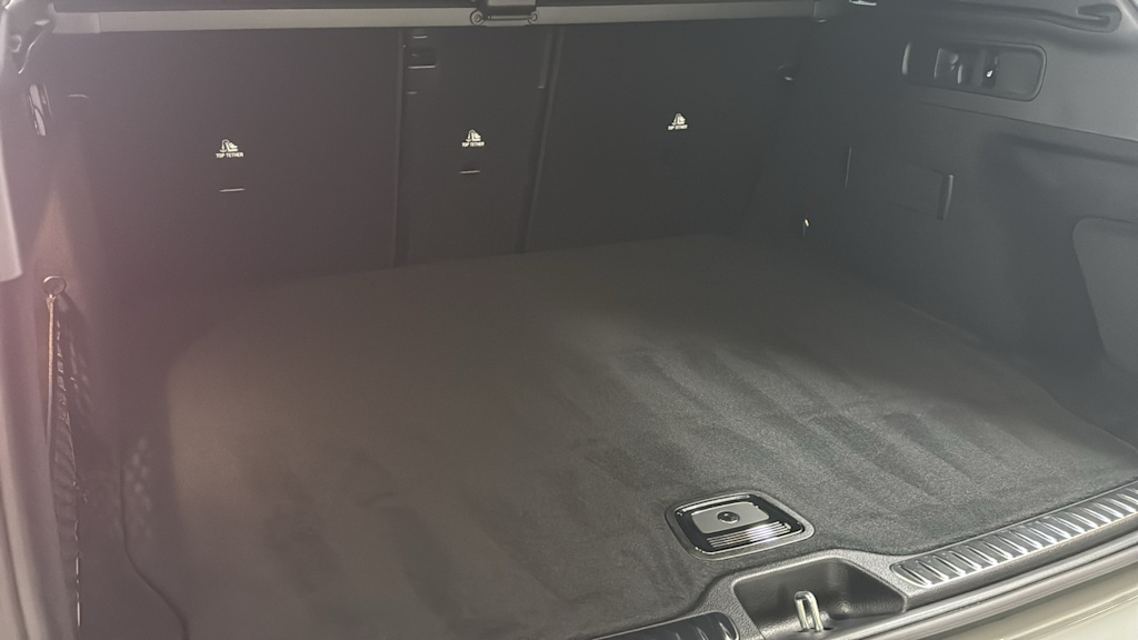 Thumbnail: 2026 Mercedes-Benz GLC - 34