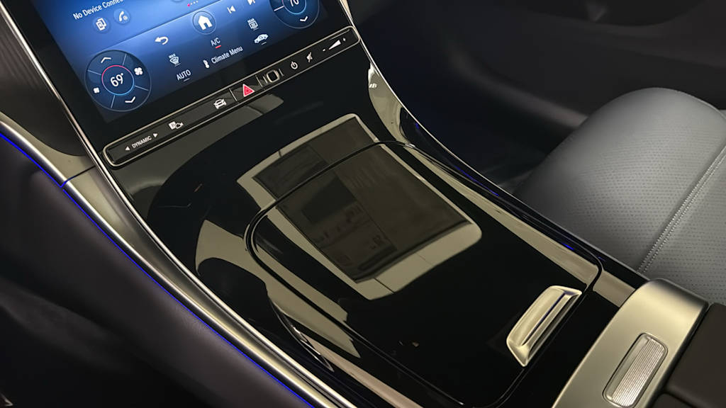 Thumbnail: 2026 Mercedes-Benz GLC - 17