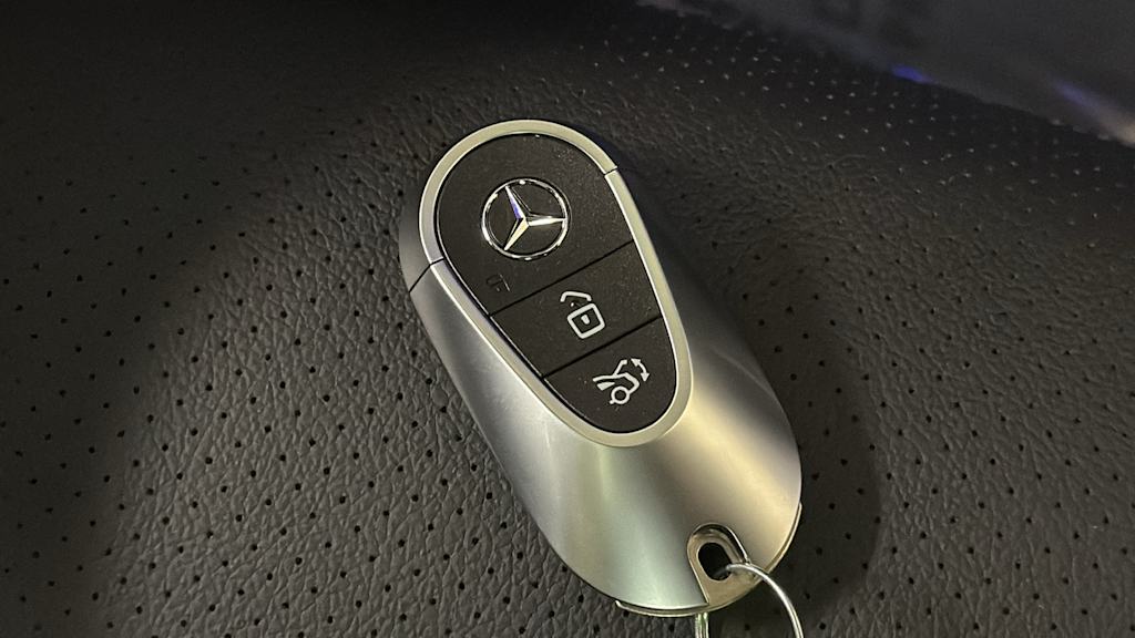 Thumbnail: 2026 Mercedes-Benz GLC - 37