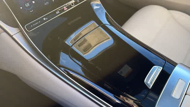 Thumbnail: 2026 Mercedes-Benz GLC - 8