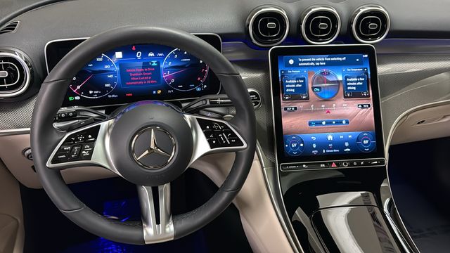 Thumbnail: 2026 Mercedes-Benz GLC - 9