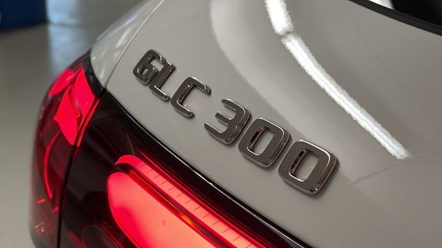 Thumbnail: 2026 Mercedes-Benz GLC - 7