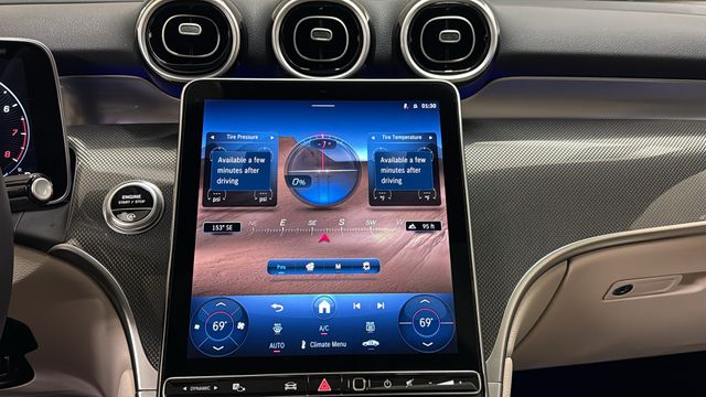 Thumbnail: 2026 Mercedes-Benz GLC - 28