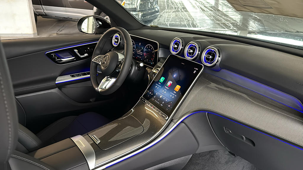 Thumbnail: 2025 Mercedes-Benz GLC - 35