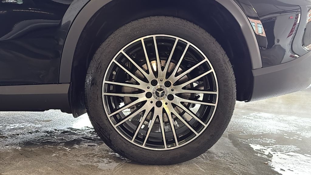 Thumbnail: 2025 Mercedes-Benz GLC - 8