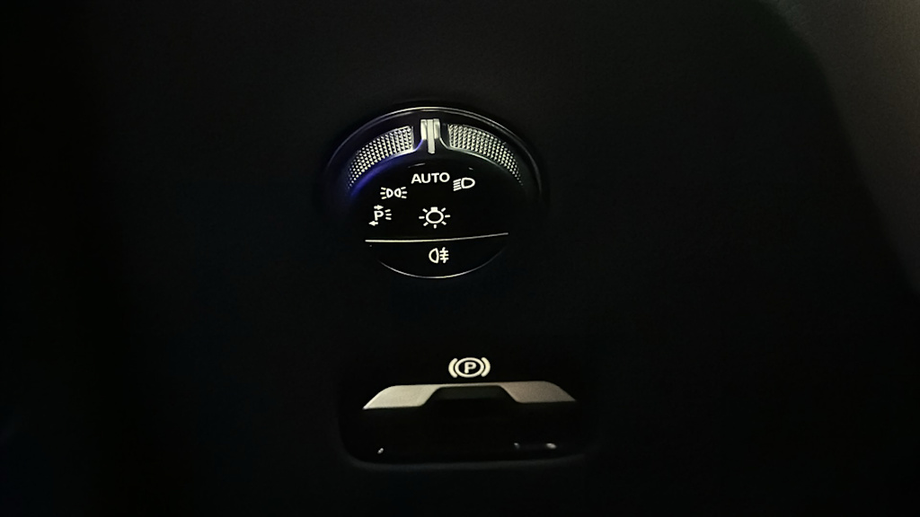 Thumbnail: 2025 Mercedes-Benz GLC - 19