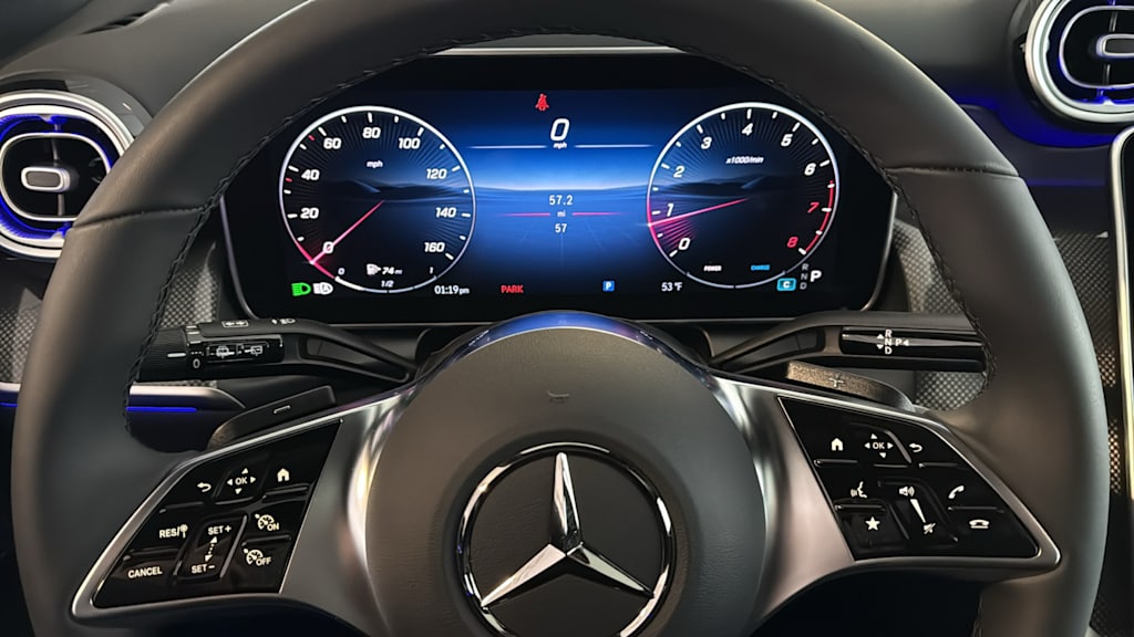 Thumbnail: 2025 Mercedes-Benz GLC - 10