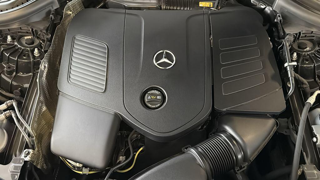 Thumbnail: 2025 Mercedes-Benz GLC - 9