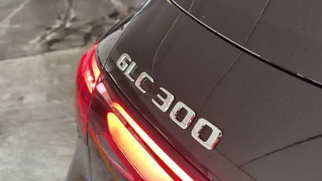 Thumbnail: 2025 Mercedes-Benz GLC - 21