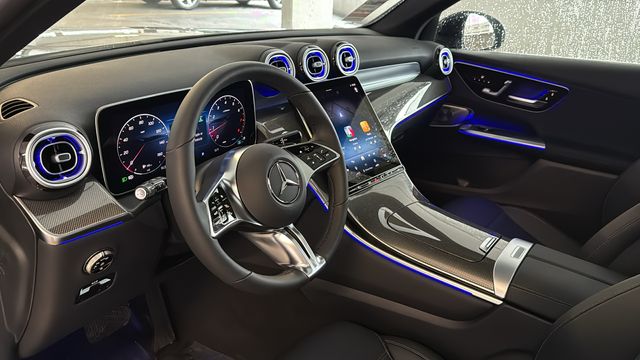 Thumbnail: 2025 Mercedes-Benz GLC - 15