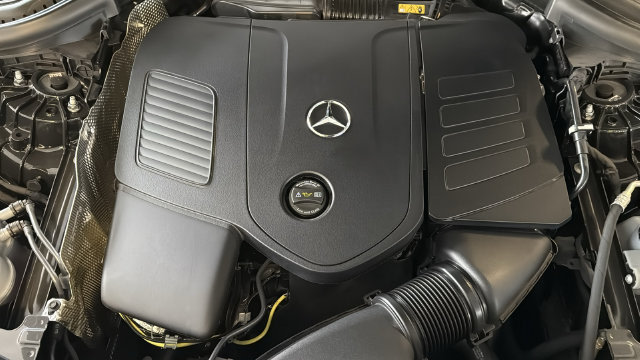 Thumbnail: 2025 Mercedes-Benz GLC - 9
