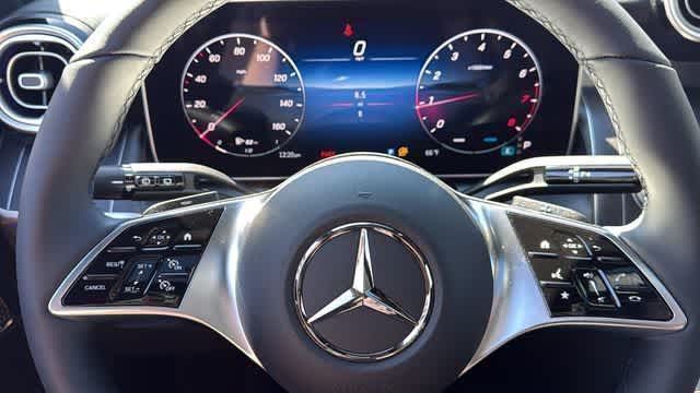 Thumbnail: 2026 Mercedes-Benz GLC - 18