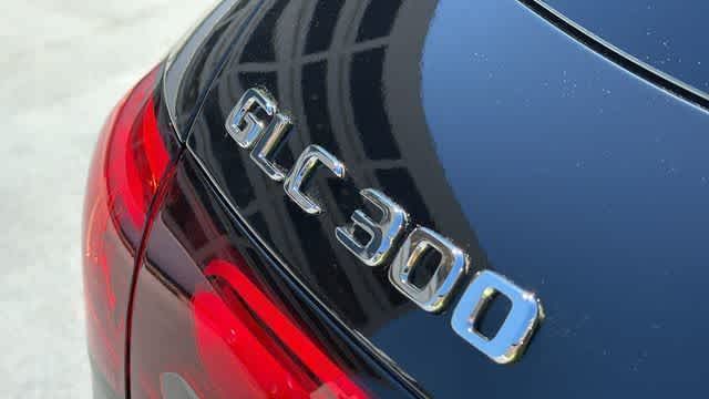Thumbnail: 2026 Mercedes-Benz GLC - 22