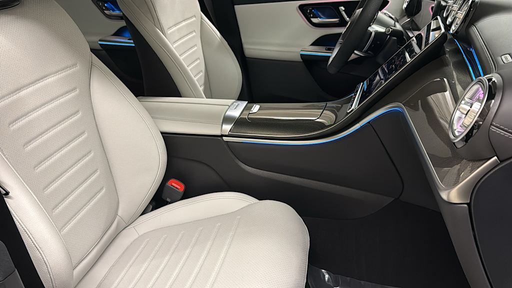 Thumbnail: 2026 Mercedes-Benz GLC - 38