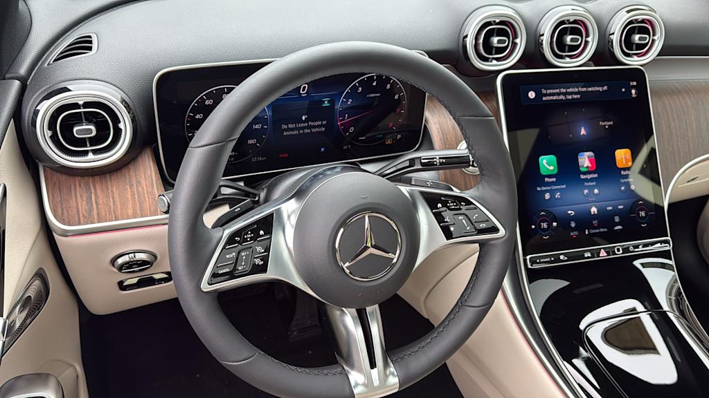 Thumbnail: 2025 Mercedes-Benz GLC - 10