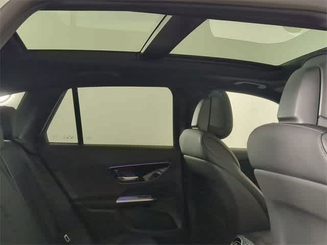 Thumbnail: 2026 Mercedes-Benz GLC - 28