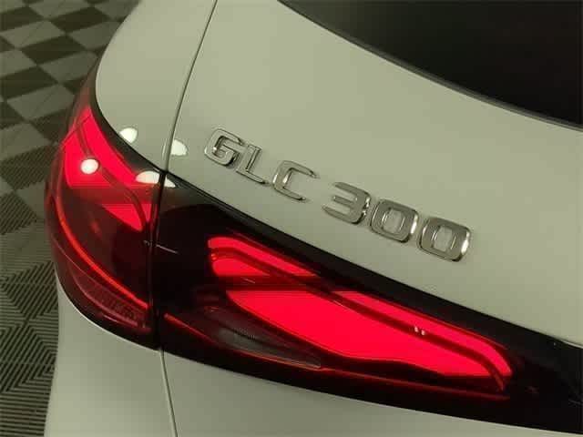Thumbnail: 2026 Mercedes-Benz GLC - 22