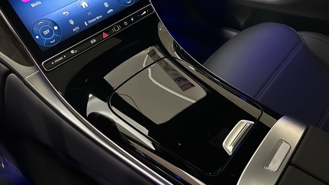 Thumbnail: 2026 Mercedes-Benz GLC - 16