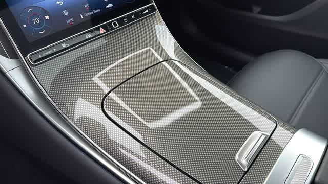 Thumbnail: 2026 Mercedes-Benz GLC - 16