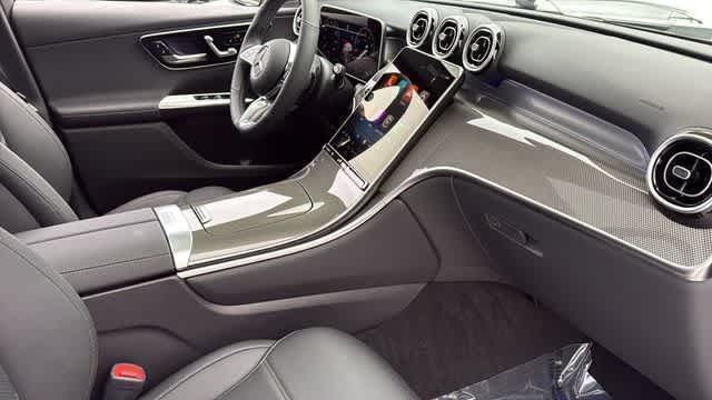 Thumbnail: 2026 Mercedes-Benz GLC - 10