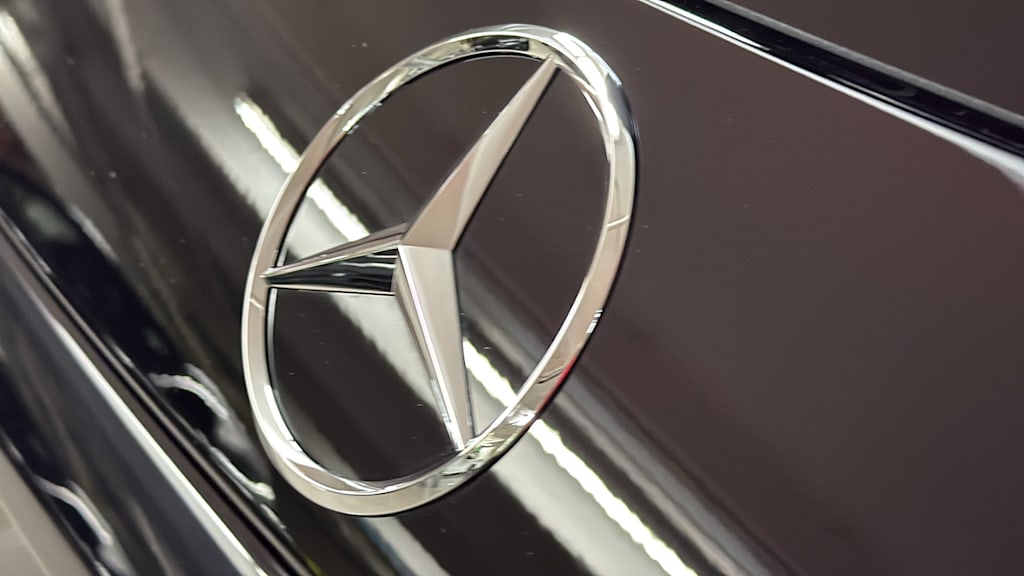 Thumbnail: 2026 Mercedes-Benz GLC - 17