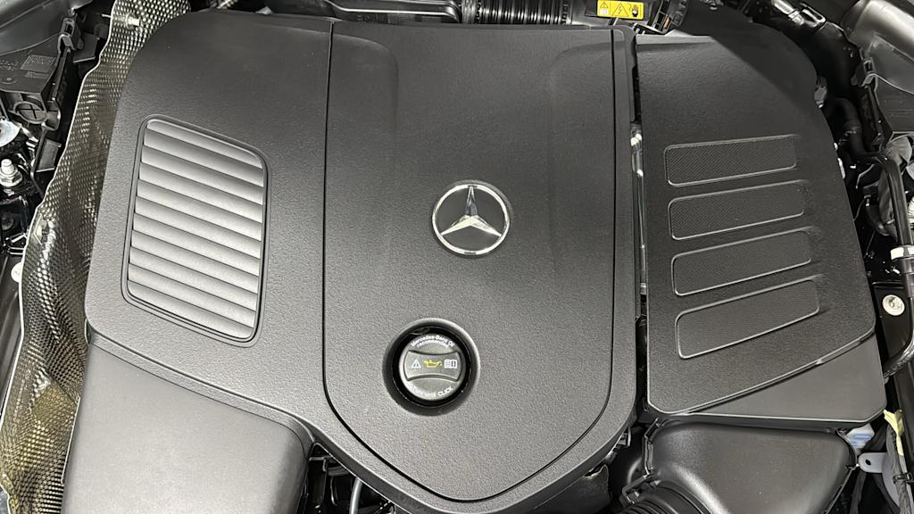 Thumbnail: 2026 Mercedes-Benz GLC - 9
