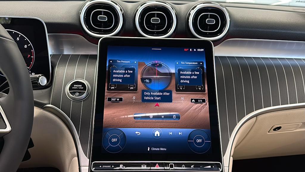 Thumbnail: 2026 Mercedes-Benz GLC - 30