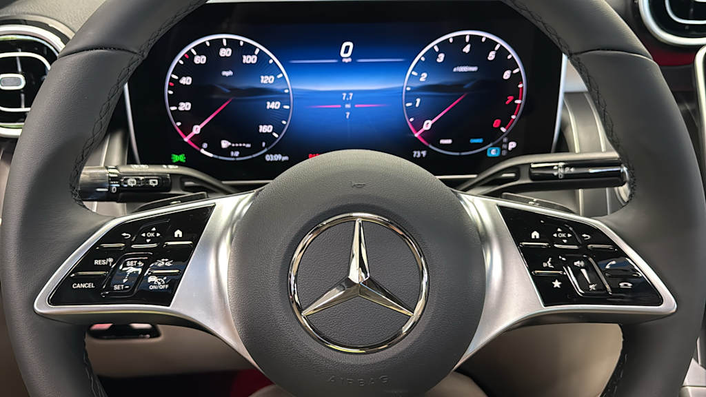 Thumbnail: 2026 Mercedes-Benz GLC - 18