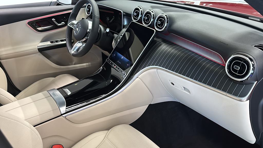 Thumbnail: 2026 Mercedes-Benz GLC - 15