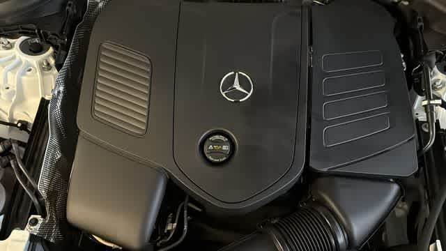 Thumbnail: 2026 Mercedes-Benz GLC - 9
