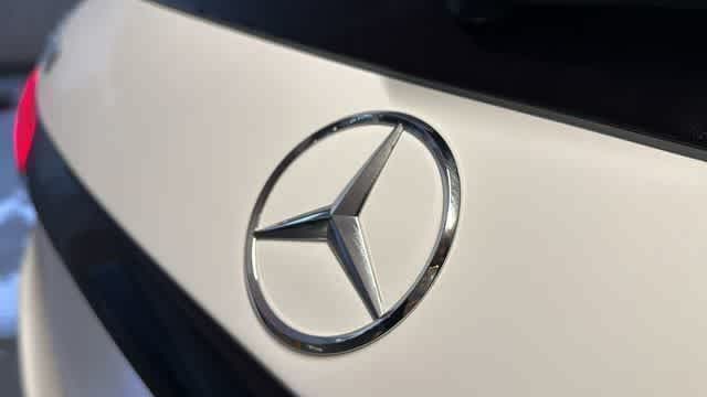 Thumbnail: 2026 Mercedes-Benz GLC - 21
