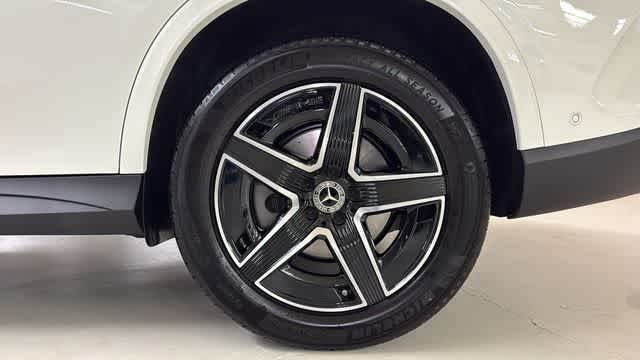 Thumbnail: 2026 Mercedes-Benz GLC - 22
