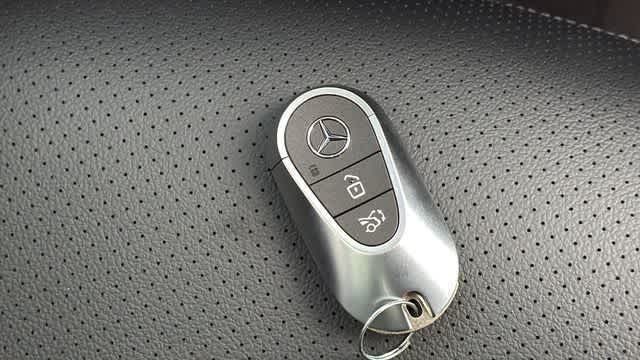 Thumbnail: 2026 Mercedes-Benz GLC - 15
