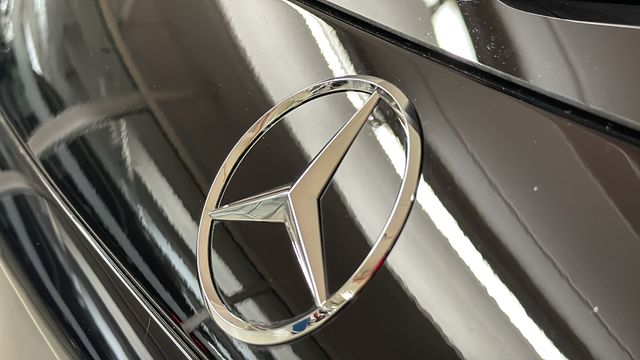 Thumbnail: 2026 Mercedes-Benz GLC - 8