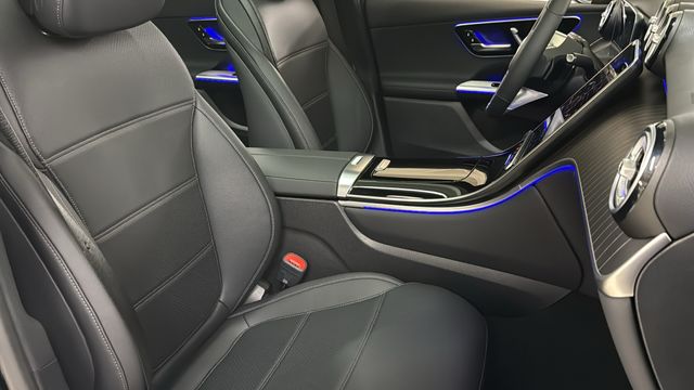 Thumbnail: 2026 Mercedes-Benz GLC - 34