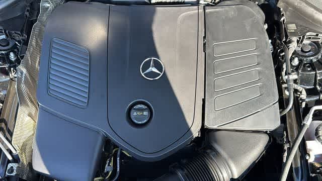 Thumbnail: 2026 Mercedes-Benz GLC - 7