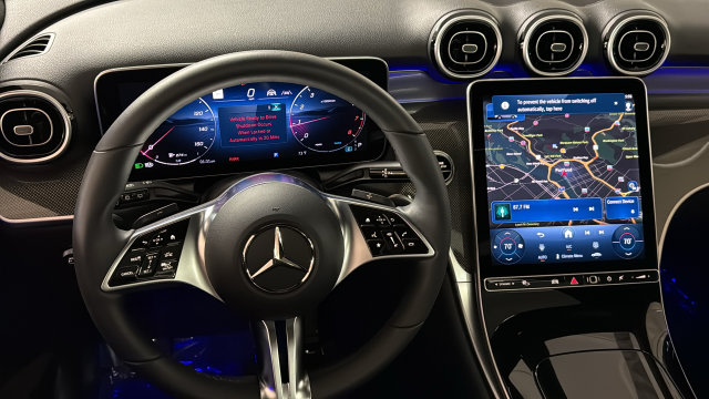 Thumbnail: 2026 Mercedes-Benz GLC - 13