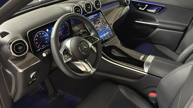 Thumbnail: 2026 Mercedes-Benz GLC - 14