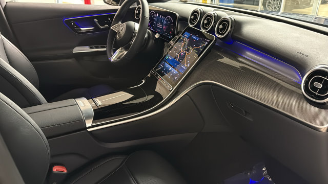 Thumbnail: 2026 Mercedes-Benz GLC - 35