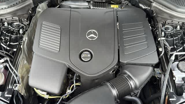 Thumbnail: 2026 Mercedes-Benz GLC - 9