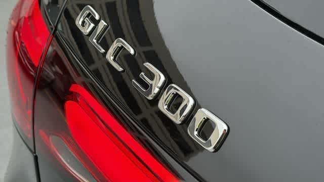 Thumbnail: 2026 Mercedes-Benz GLC - 7